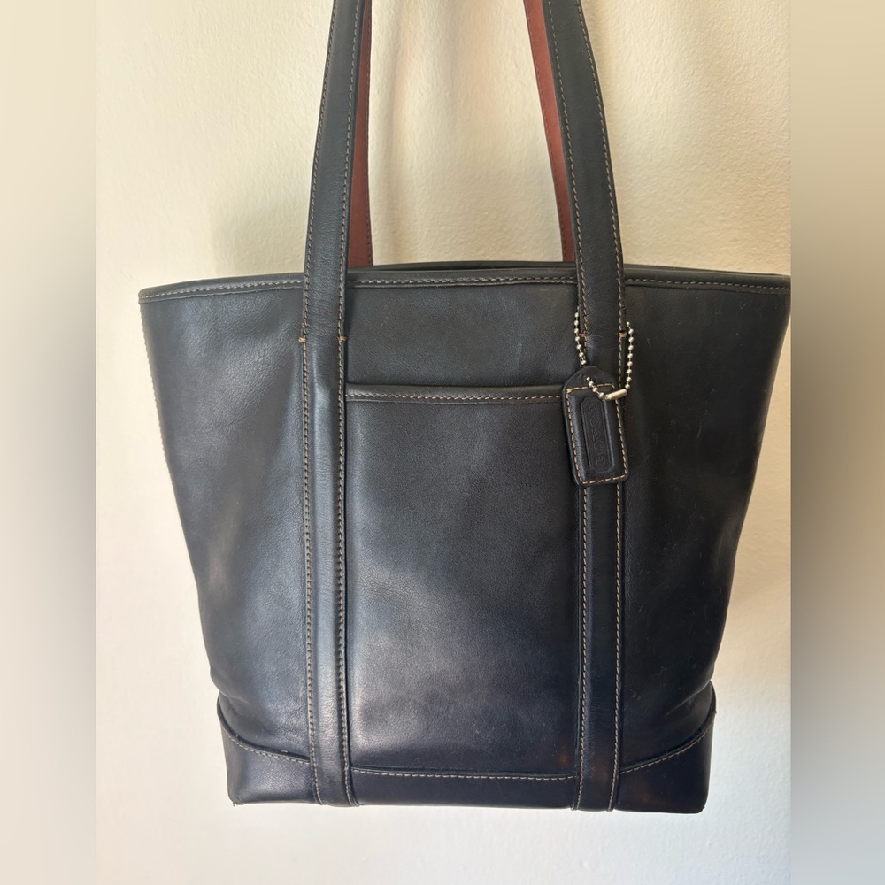 VINTAGE COACH Black Leather Hampton Tote 5187